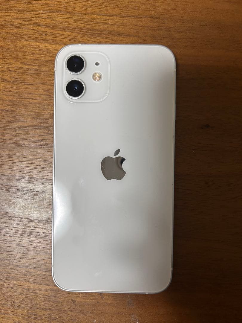 iPhone12 64GB ホワイト - メルカリ