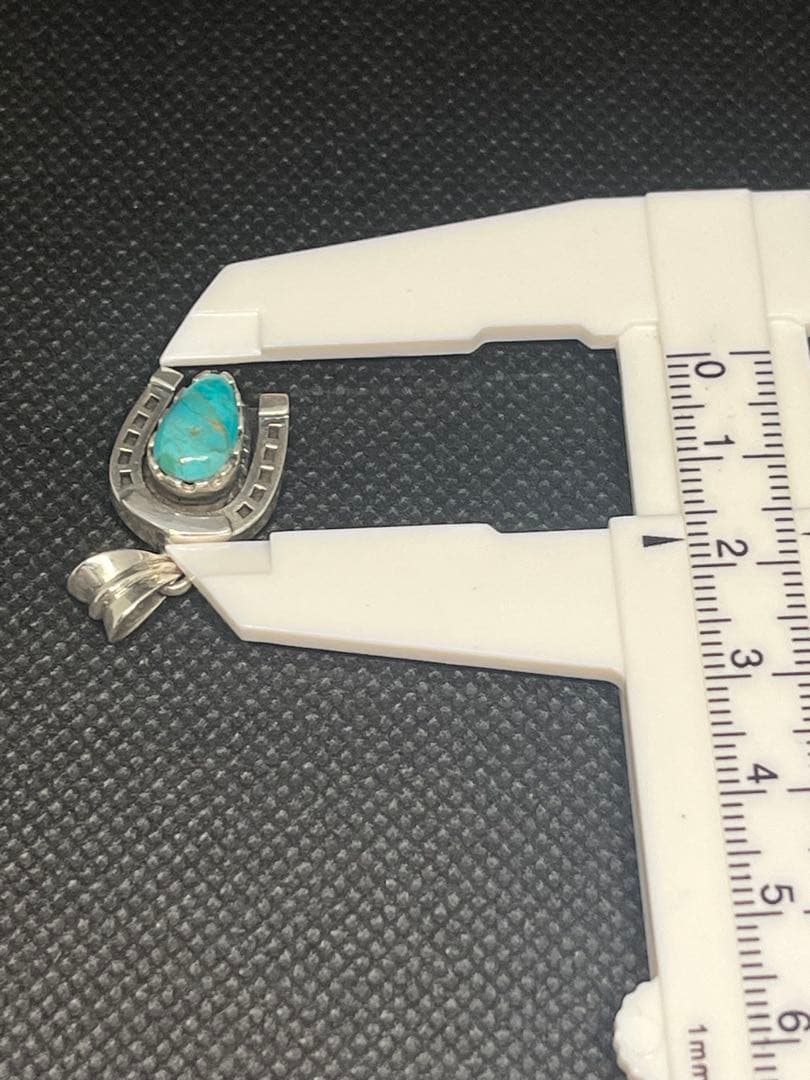 シルバー ターコイズ ネックレストップ 馬蹄 ホースシュー ネイティブ 約6g