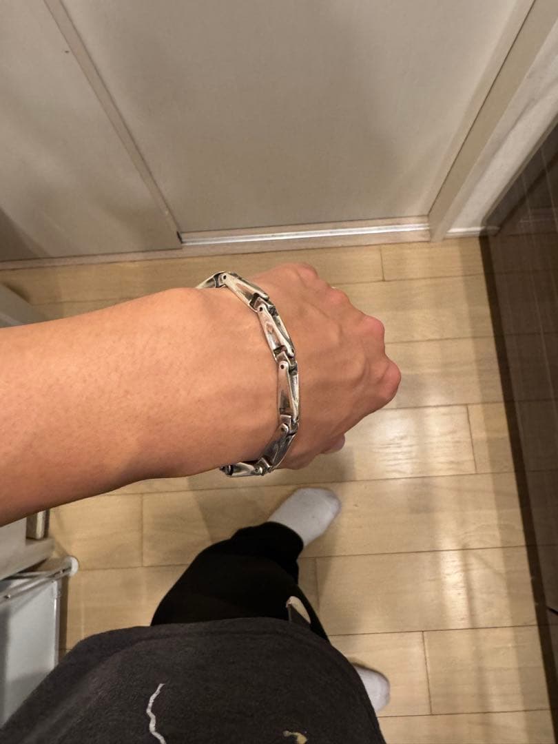 リンクチェーンブレスレット ビルウォールレザーコピー - メルカリ