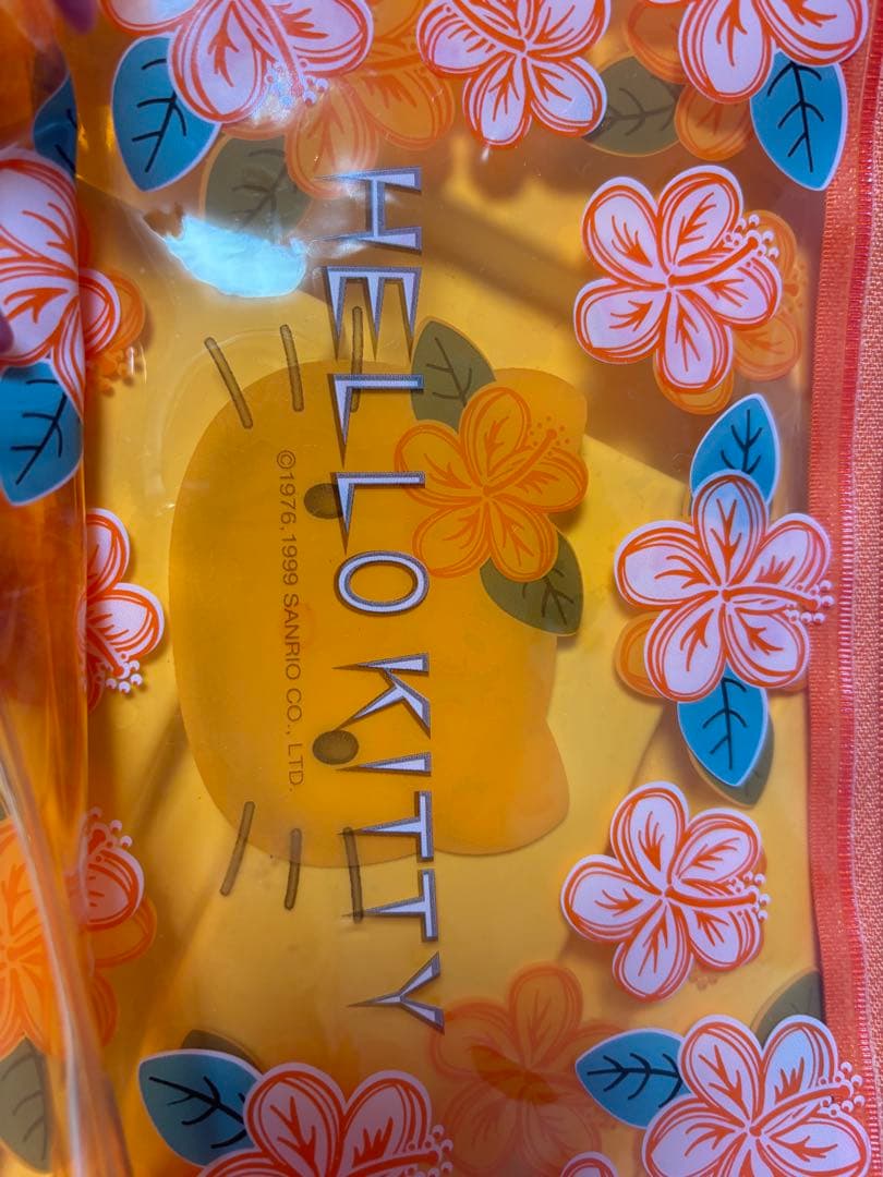 ハローキティ ハイビスカスポーチセット