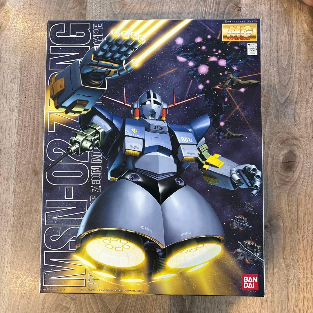 未開封品　MG ジオング　バンダイ MG 1/100 ジオング｜バンダイ ホビーサイト