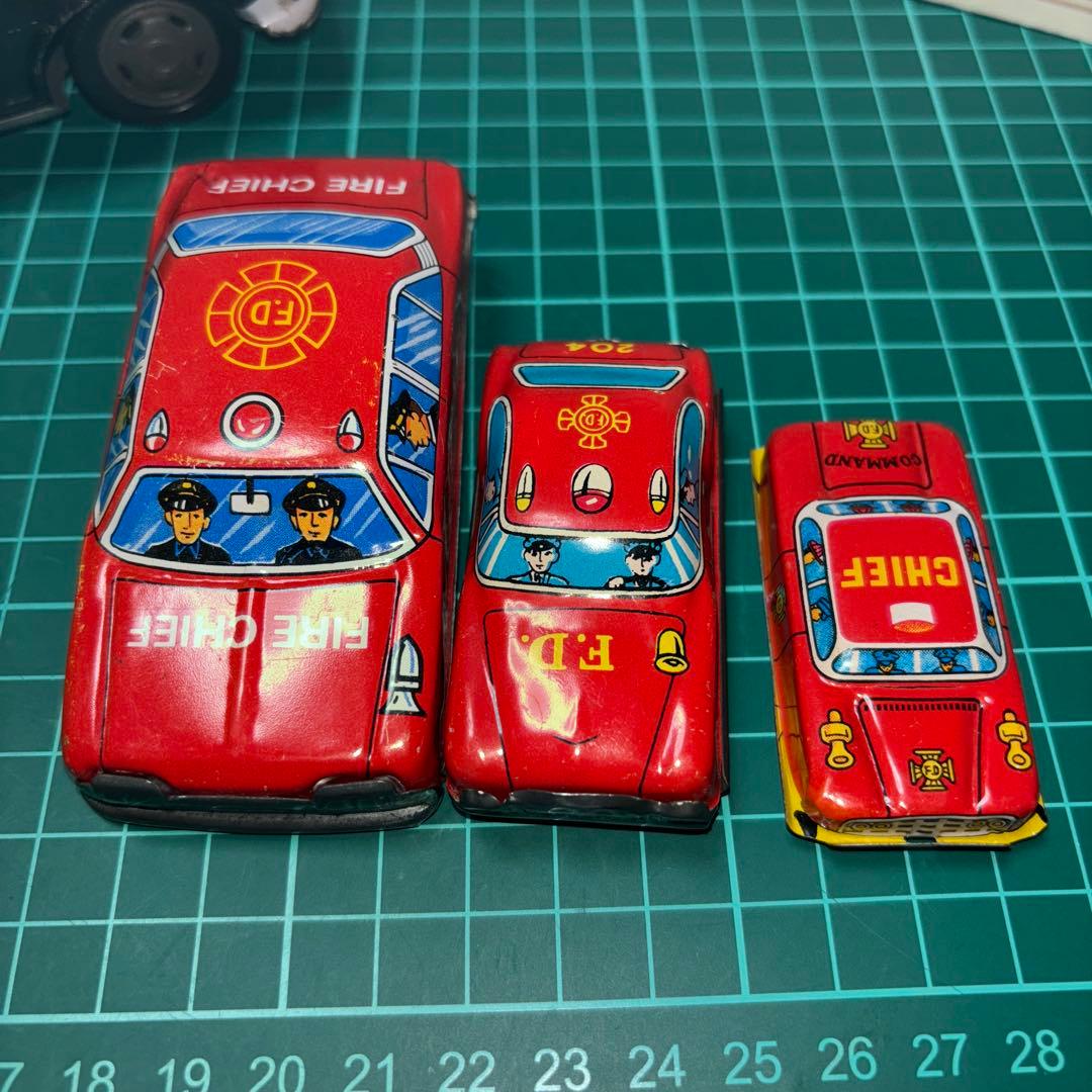 昭和レトロ ブリキおもちゃセット（日本製） - メルカリ