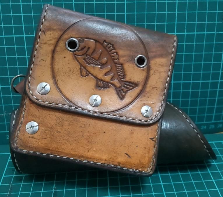 牛本革 タモホルスター 左刺し ホルダー ヘチ釣り 落とし込み チヌ