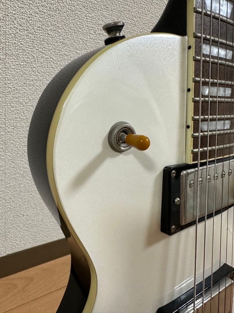 Epiphone LesPaul パールホワイトメタリック
