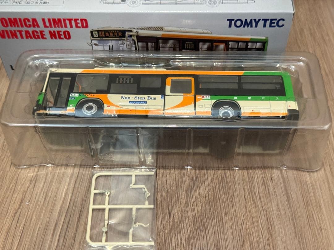 レア】トミカリミテッドヴィンテージネオ 都営バス いすゞエルガ（王40）