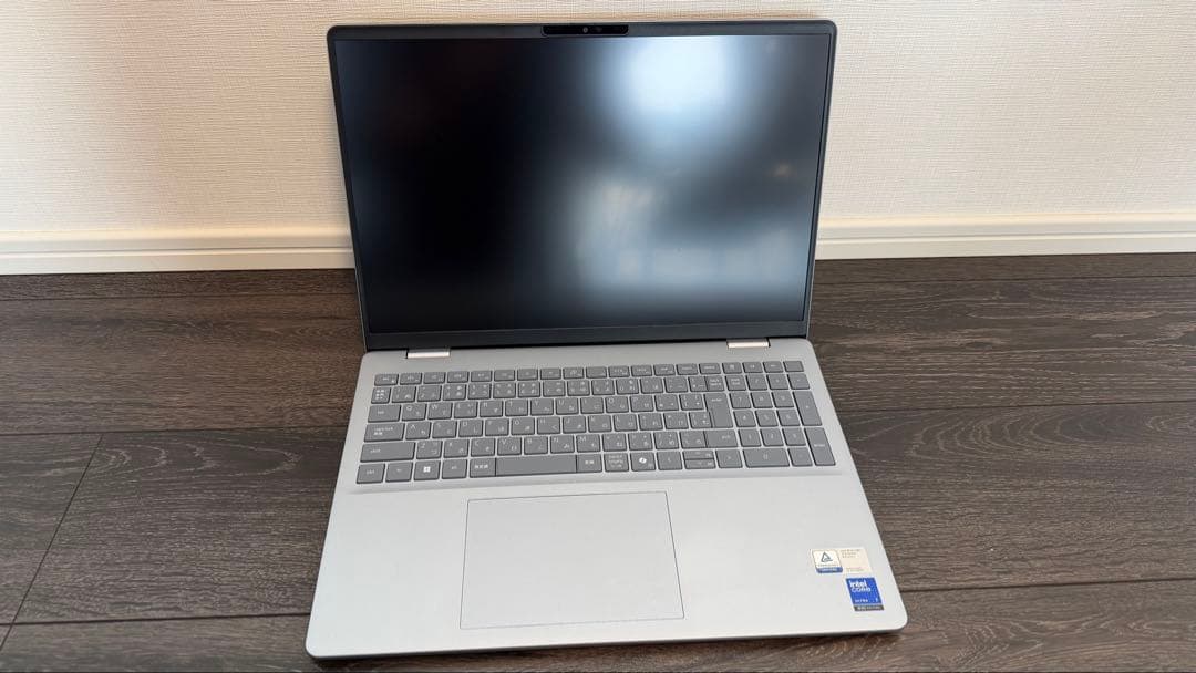 【ほぼ新品】Dell 16 Plus ノートPC 16インチ シルバー ノートパソコン Dell 16(DC16251) プラチナシルバー ND86-FWSC [16.0型