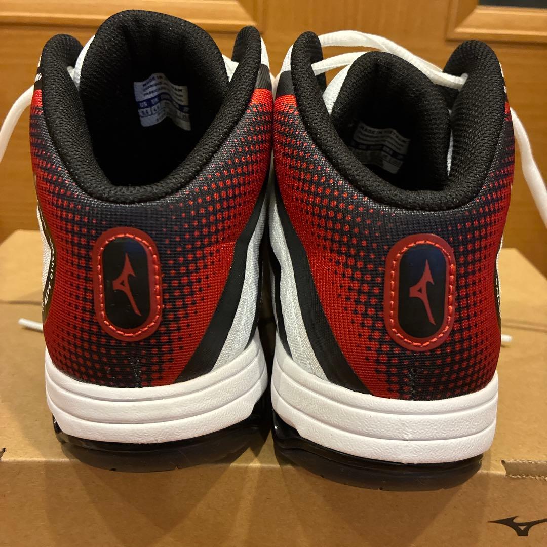 Mizuno WAVE DIVERSE 2 トレーニングシューズ　23.5cm