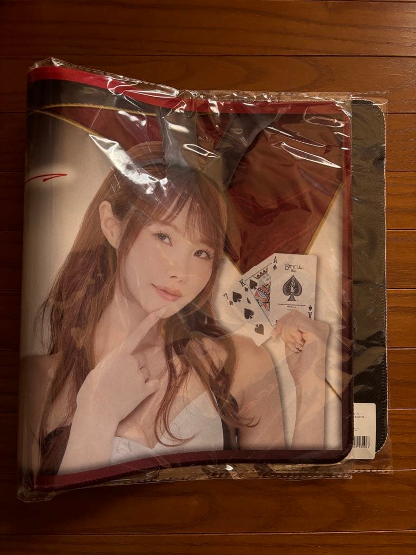 新品未開封 FANZAくじ 松本いちか 3周年記念 B賞デスクマット おまけ付き