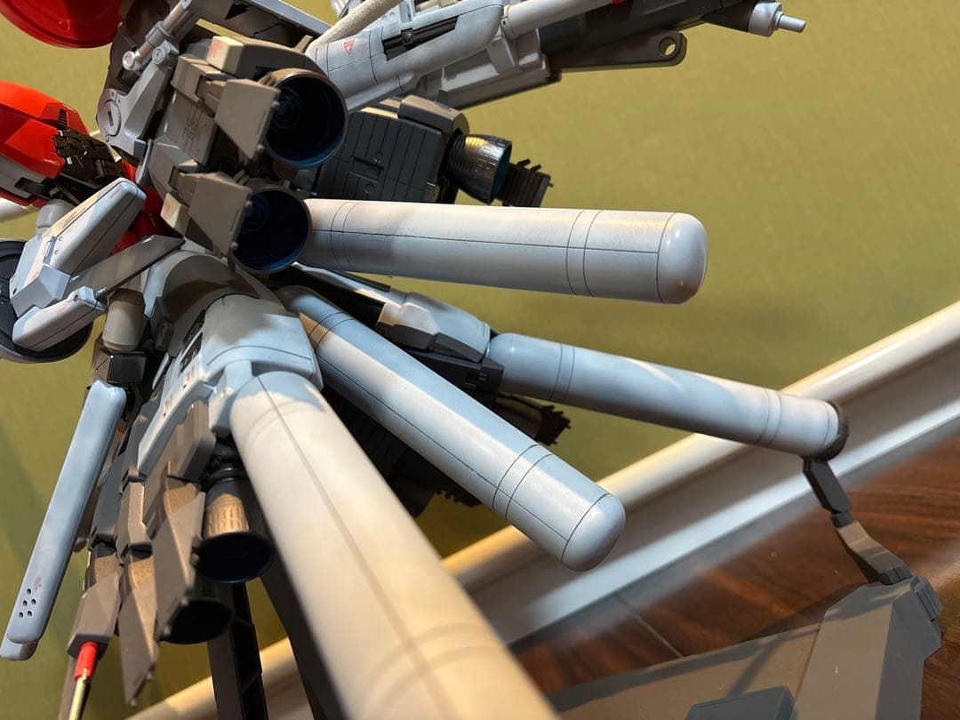 MG PLAN303Eディープストライカー 塗装済み完成品 スプリッター迷彩