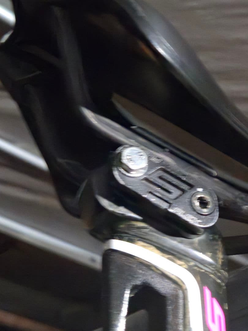 メリダリアクト Team e 2017 新城幸也サイン入り 訳あり - メルカリ