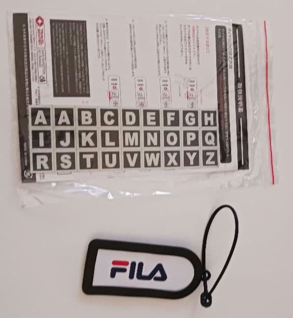 匿名 1回使用 FILA 拡張 キャリーケース 濃グレー 4輪 47(52)L - メルカリ