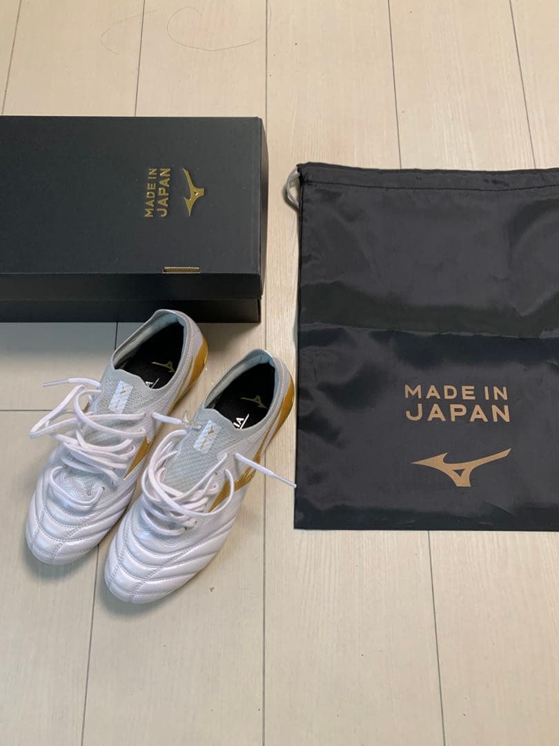 MORELIA NEO 4 β JAPAN モレリアネオ4 ベータ 23.5cm