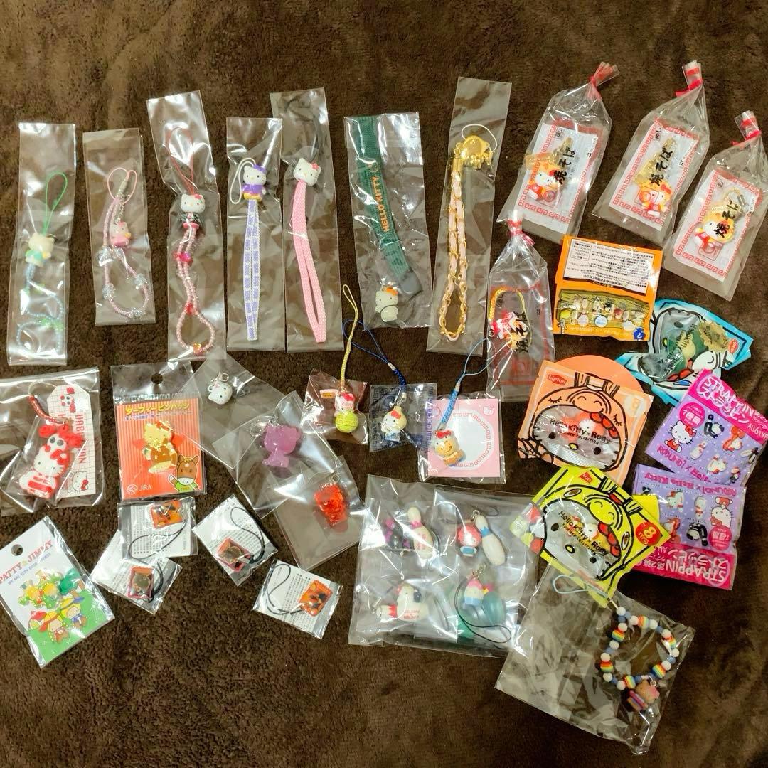 レア含む　359個　ご当地キティ　ロリータ/イチゴ根付/コラボ/非売品　おまとめ