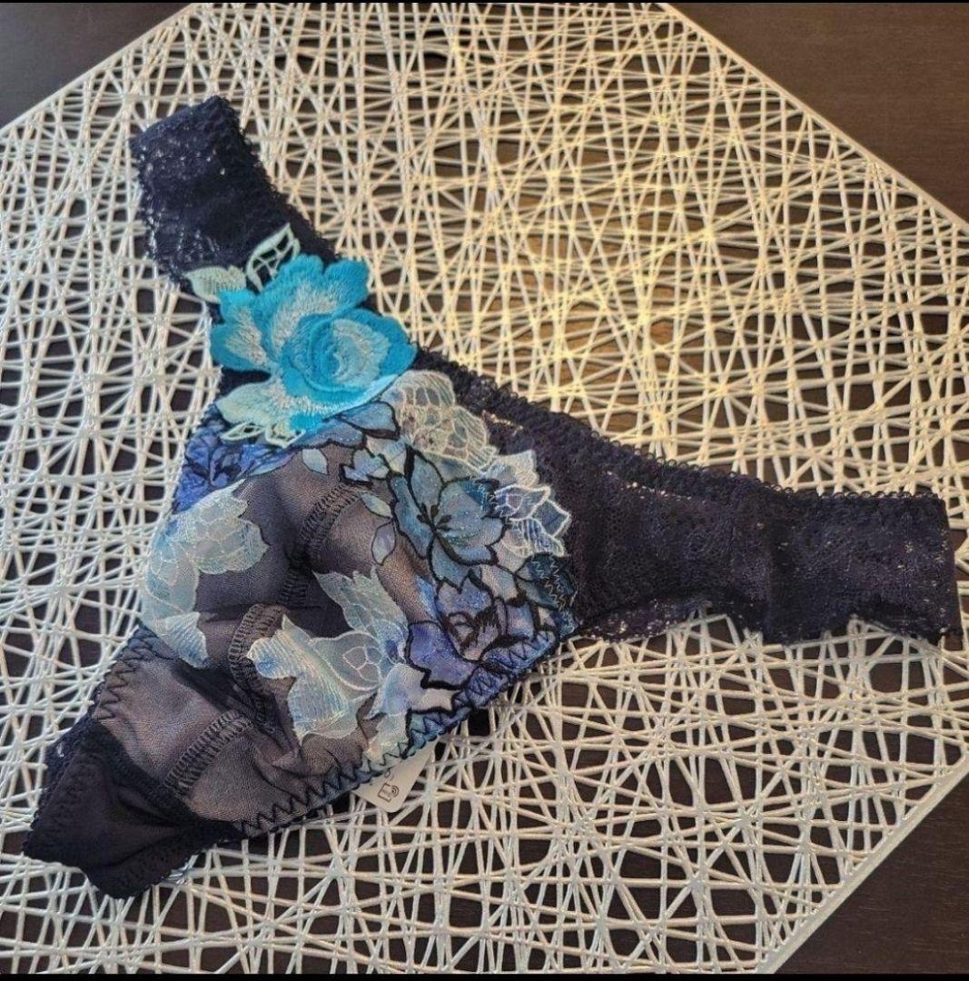 新品未使用〗サルート メンズ T-バック Mサイズ 10/13まで限定セール