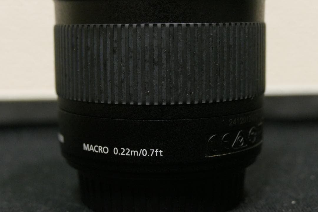 Canon 超広角 EF-S10-18mm F4.5-5.6 IS STM　中古