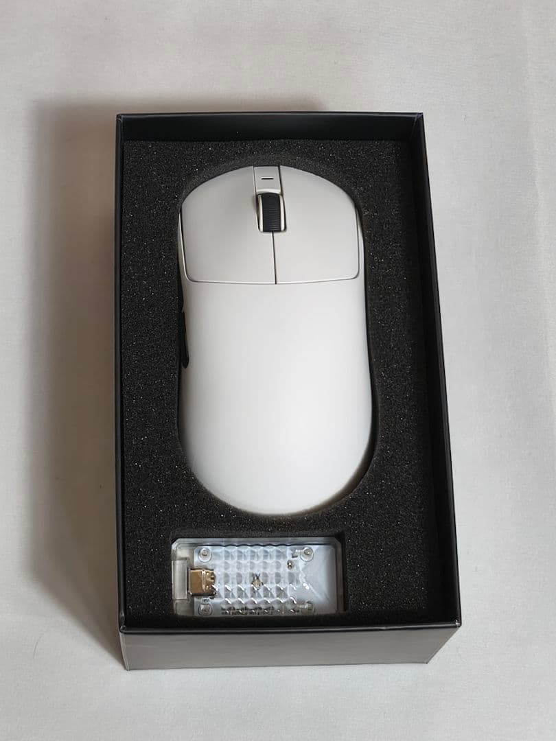 アタックシャーク X8 ultimate 8Kマウス attack shark X8 Ultra Wireless Gaming Mouse | 8KHz Polling | 42K DPI