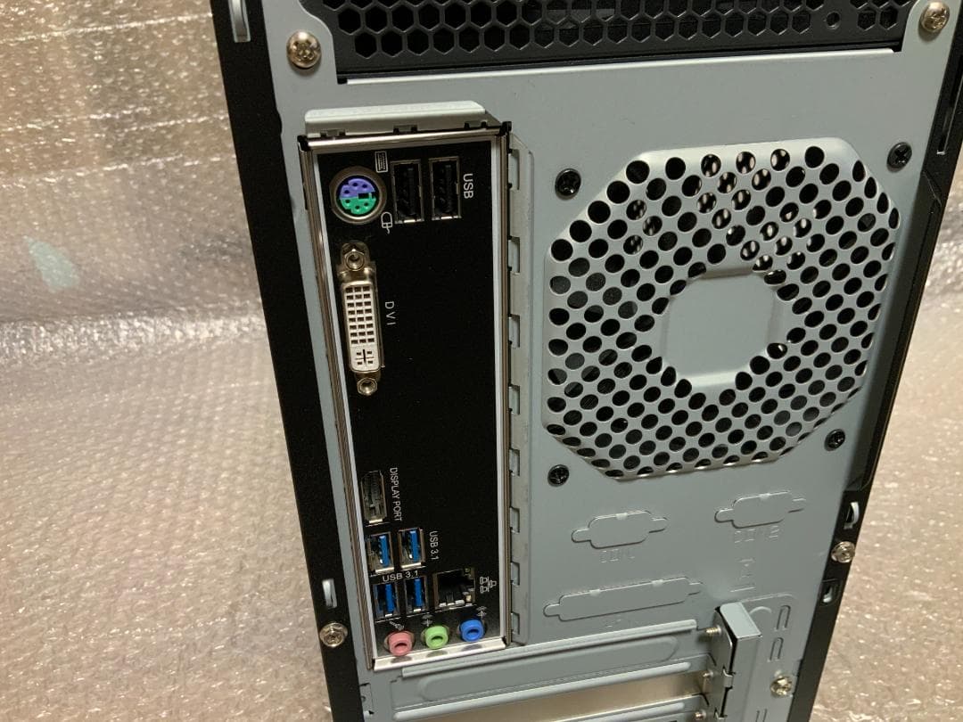 8コアCPU LM-iG700/i7-9700/SSD 256GB/2TB HD - メルカリ