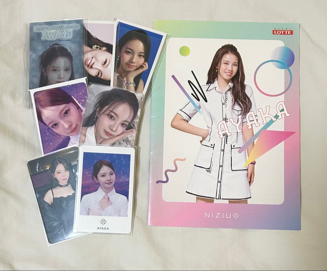 NiziU アヤカ まとめ売り トレカ AWAKE 特典 - メルカリ