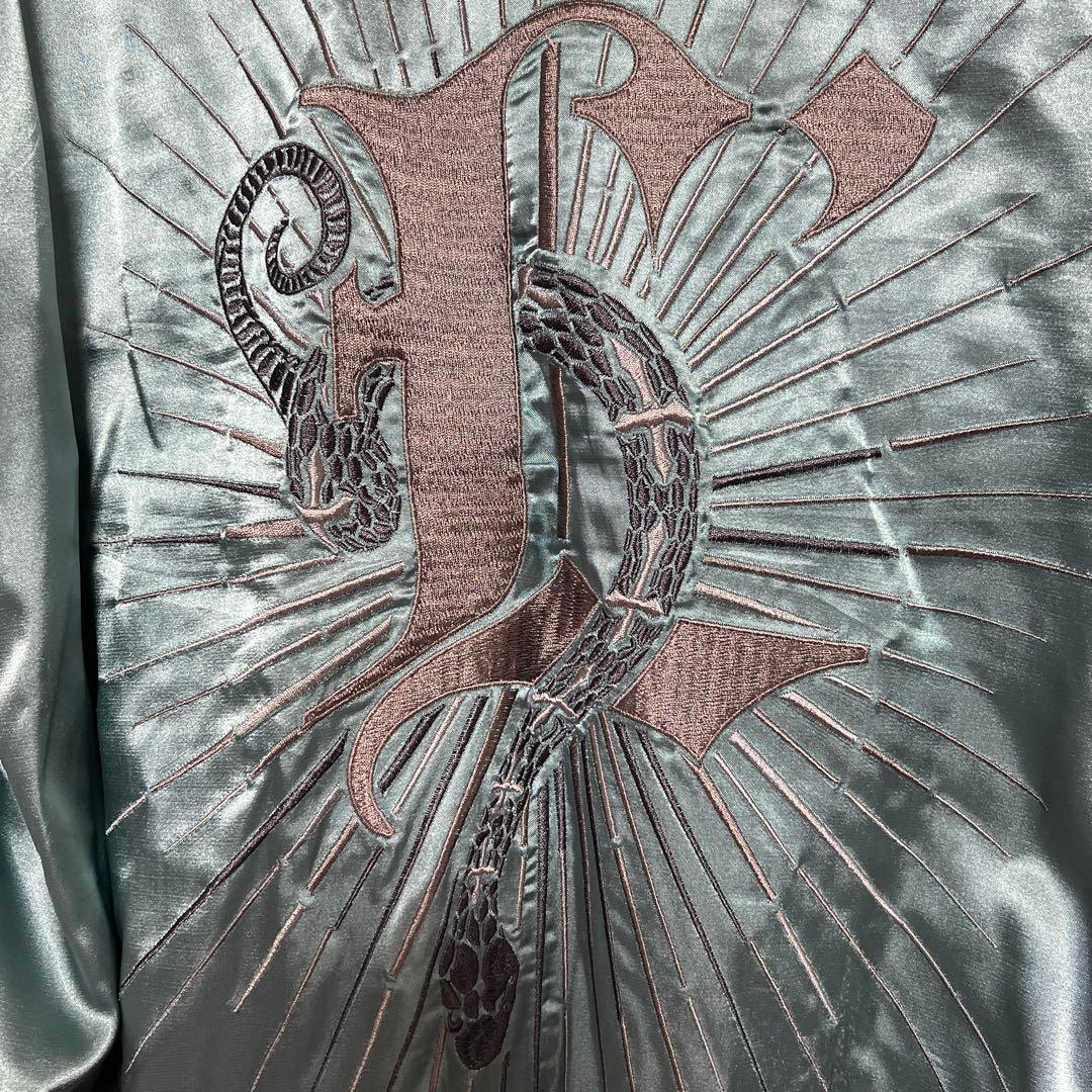 hyde着 Ken 着 SWITCHBLADE スカジャン L