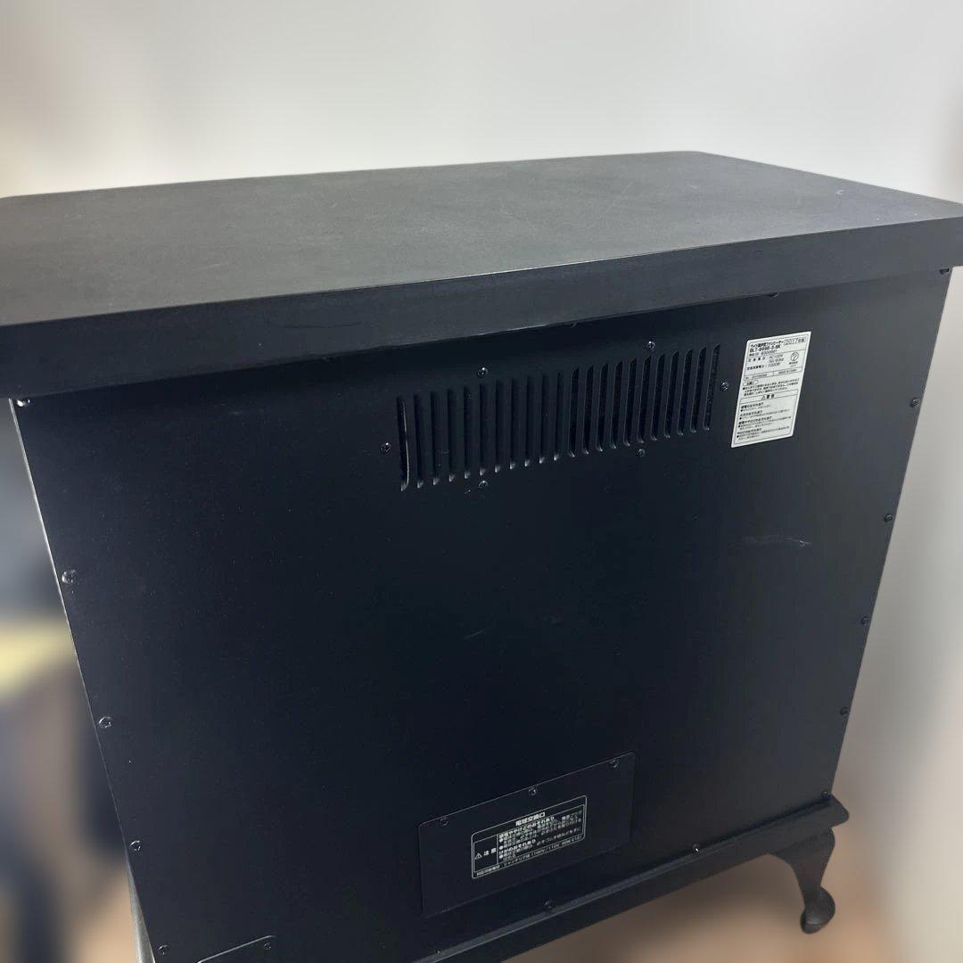 ニトリ ワイド暖炉型ファンヒーターBLT999B-3-BK 2017年式 - メルカリ