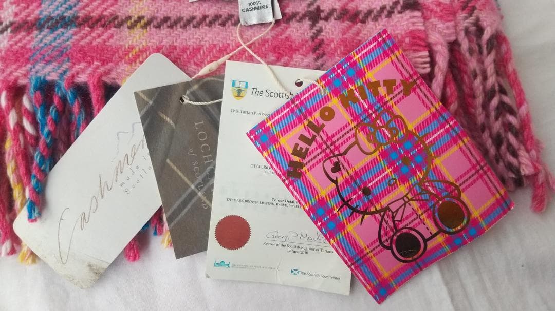 キティ　ブランケット　ストール　タータンチェック　ピンク　カシミヤ100%