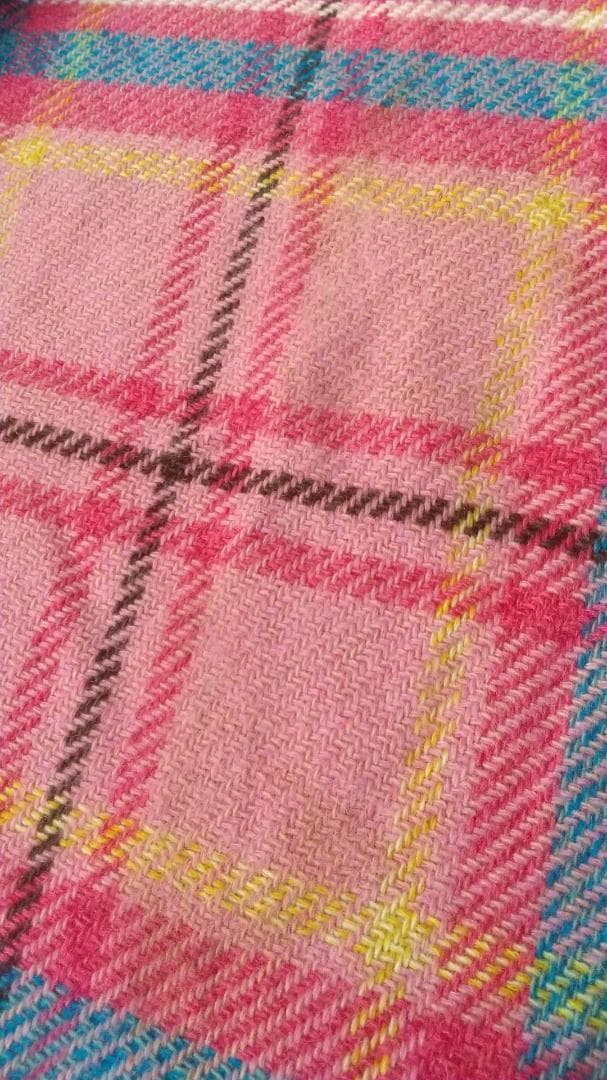 キティ　ブランケット　ストール　タータンチェック　ピンク　カシミヤ100%