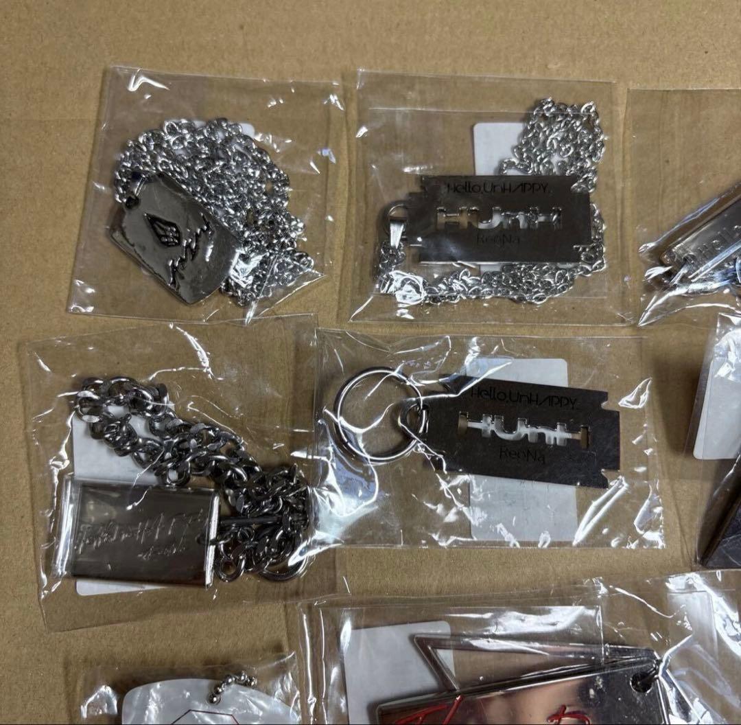 ReoNa アクセサリー グッズ ネックレス ピアス ストラップ DVD レオナ