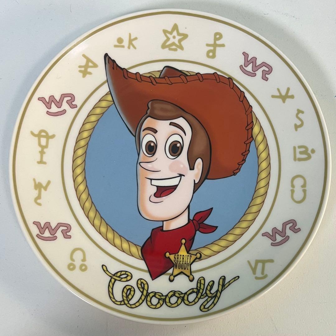 ラウンドアップ　トイストーリー　絵皿4枚セット