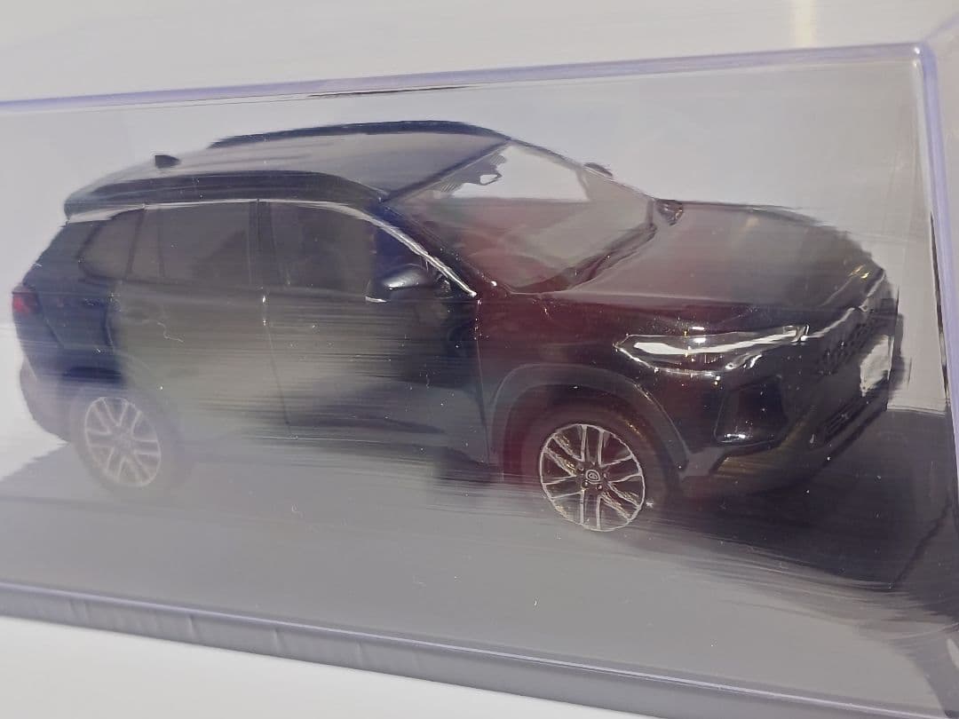 トヨタ カローラクロス 後期 209 ブラックマイカ カラーサンプル ミニカー