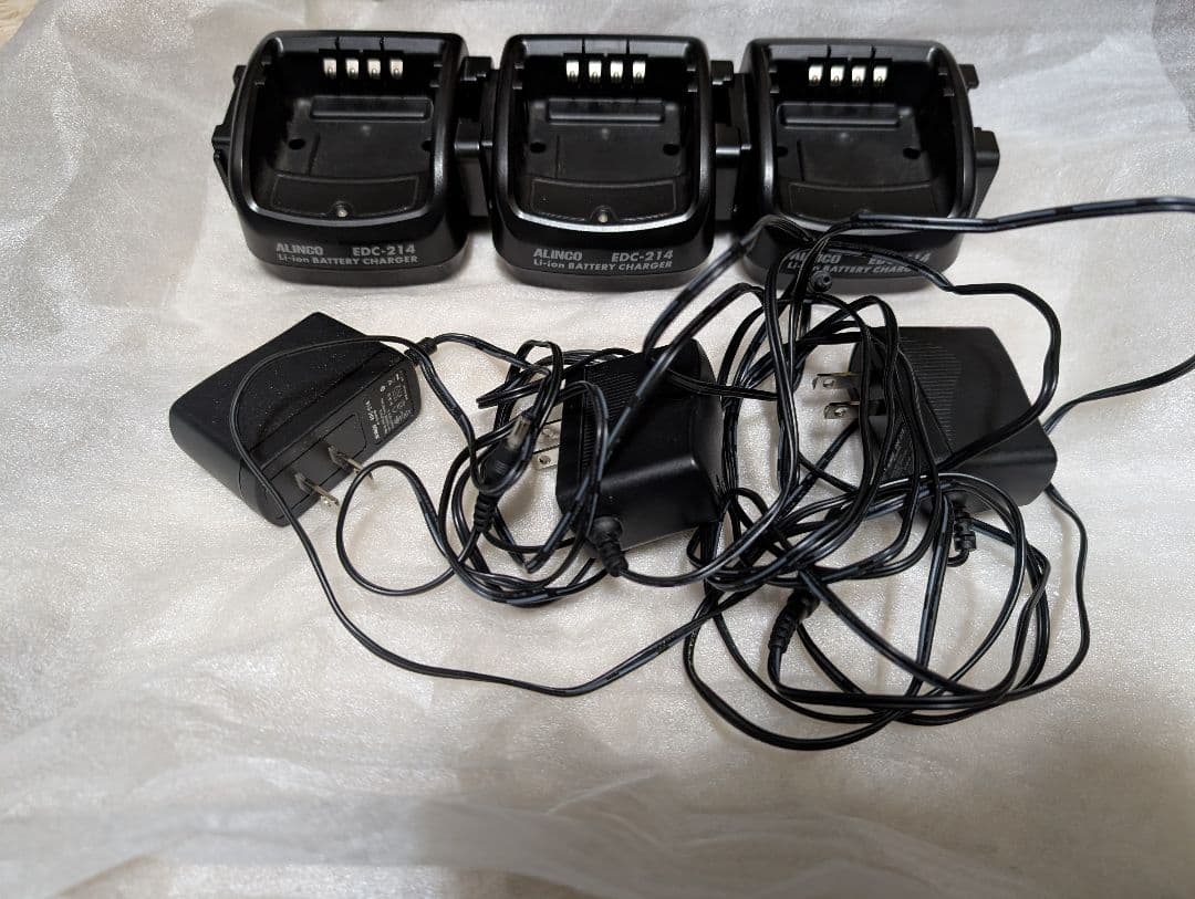 ALINCO アルインコ) EDC-214 リチウムイオンバッテリーチャージャー ALINCO アルインコ EDC-214 リチウムイオン バッテリーチャージャー