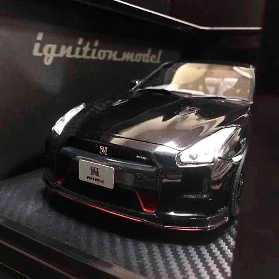 イグニッションモデル 1/18 ミニカー GTR R35 ブラックパール