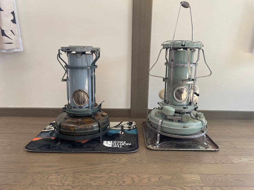 アラジンストーブ8型 ブルーグレー捻りフレーム - メルカリ