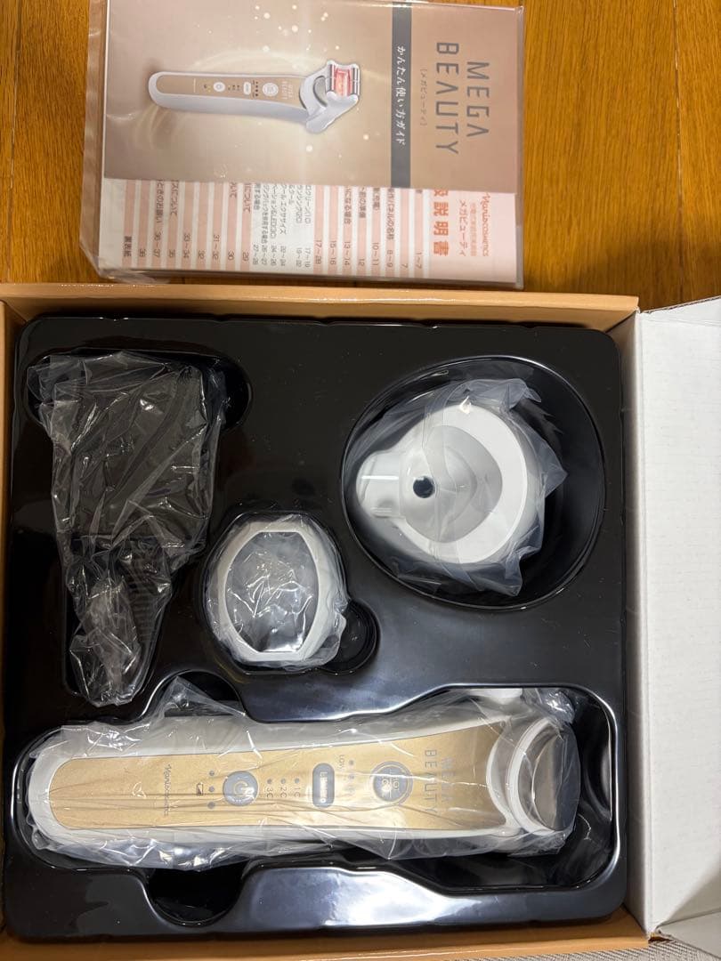 MEGA BEAUTY 美顔器 Naris Cosmetics - メルカリ