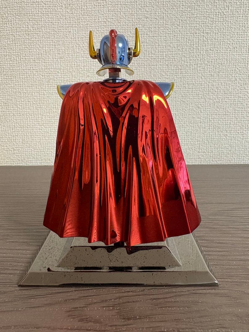 ドラゴンクエスト メタリックアイテムズギャラリー ロトの鎧、宝箱