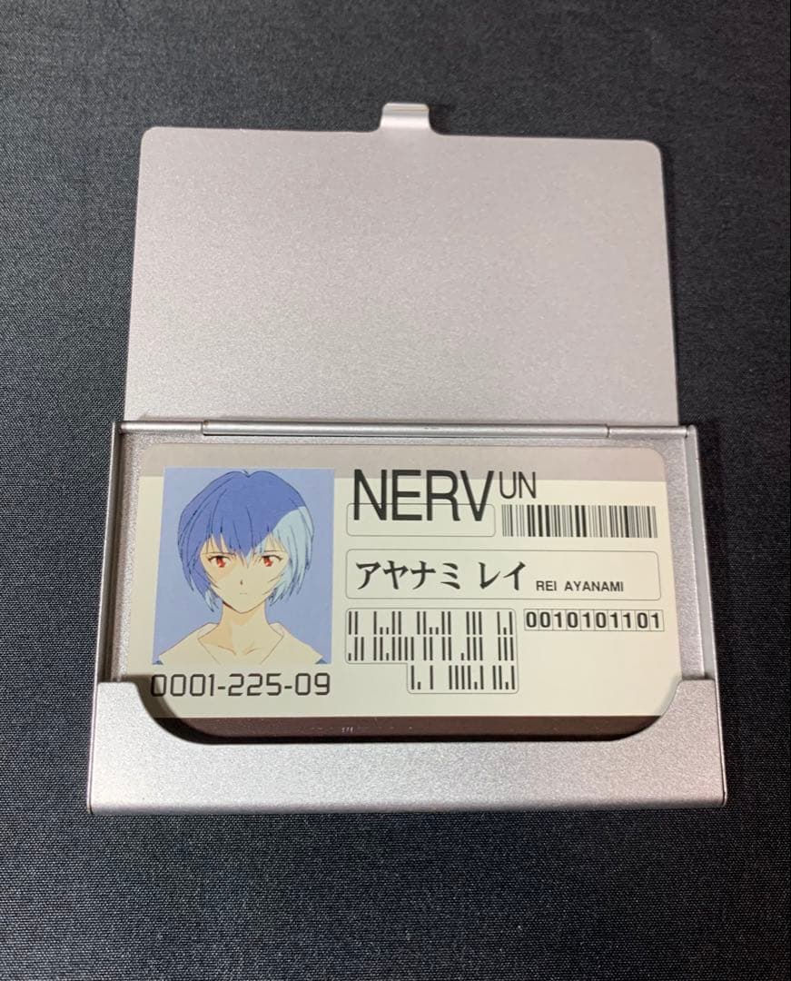 激レア！綾波レイ　ネルフ IDカード メタルケース 新世紀エヴァンゲリオン