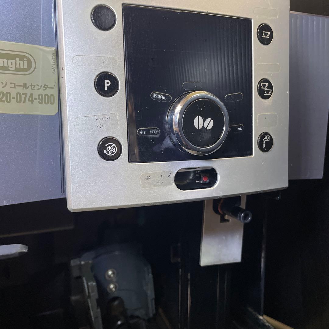k*a様 デロンギ エスプレッソマシン ペルフェクタ カプチーノ ESAM550