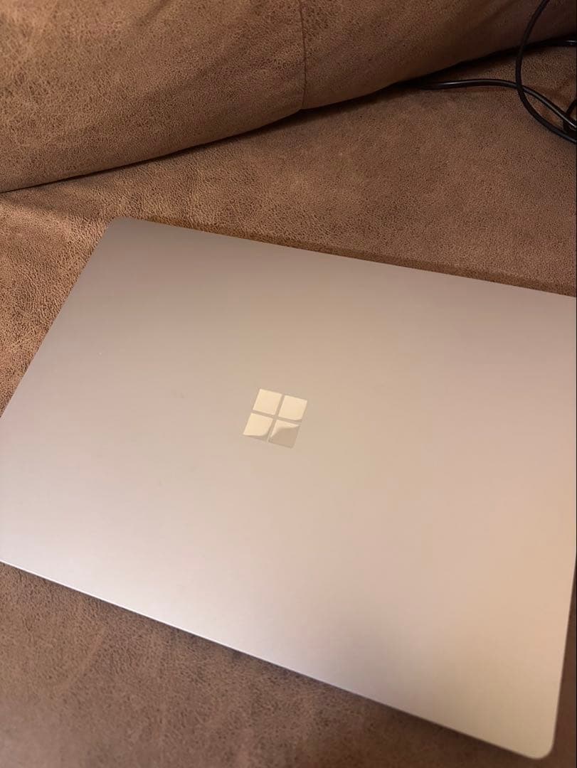 Microsoft Surface Laptop シルバー Amazon.com: Microsoft Surface Laptop 3 – 13.5