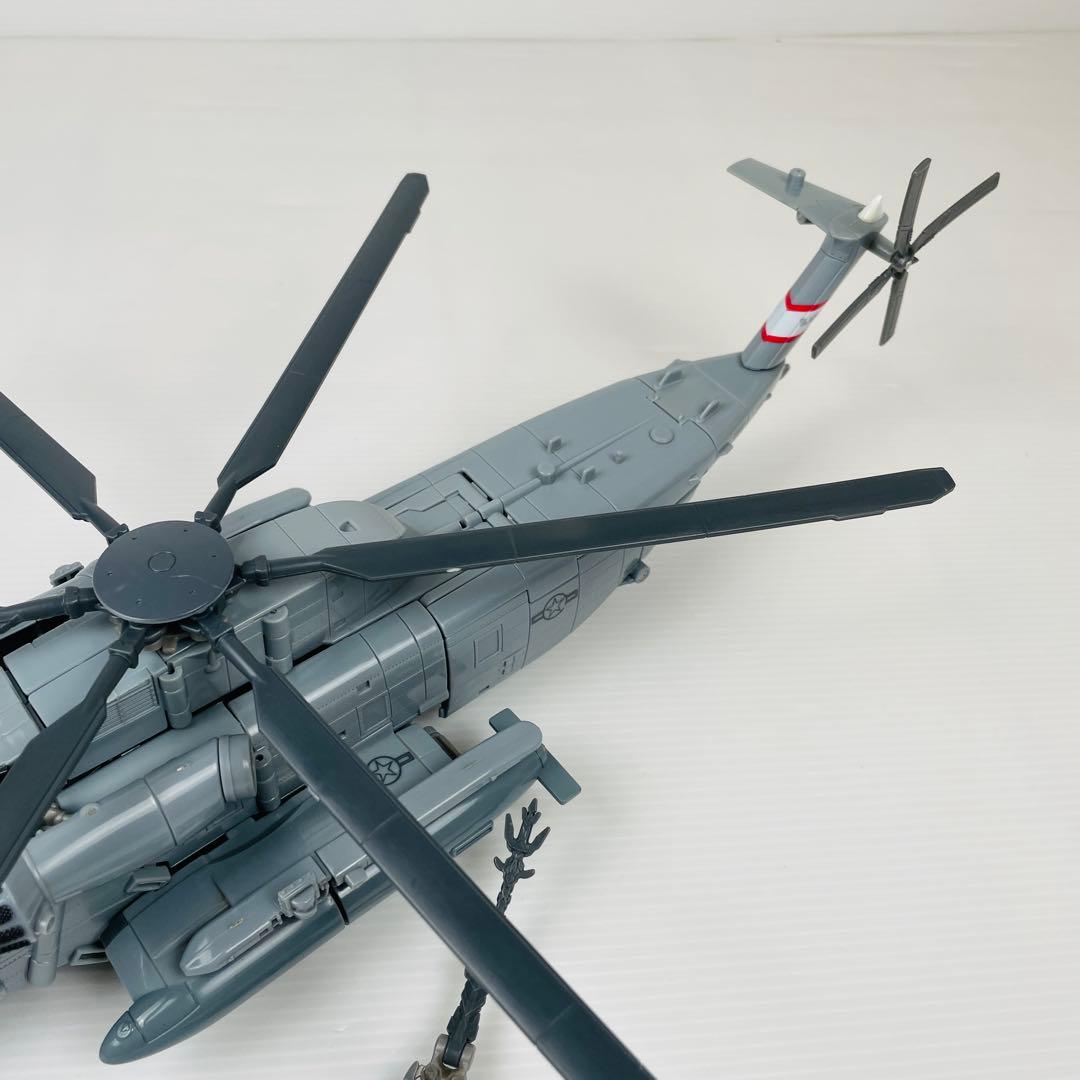 トランスフォーマーキャリバーオプティマスプライム　ブラックアウト