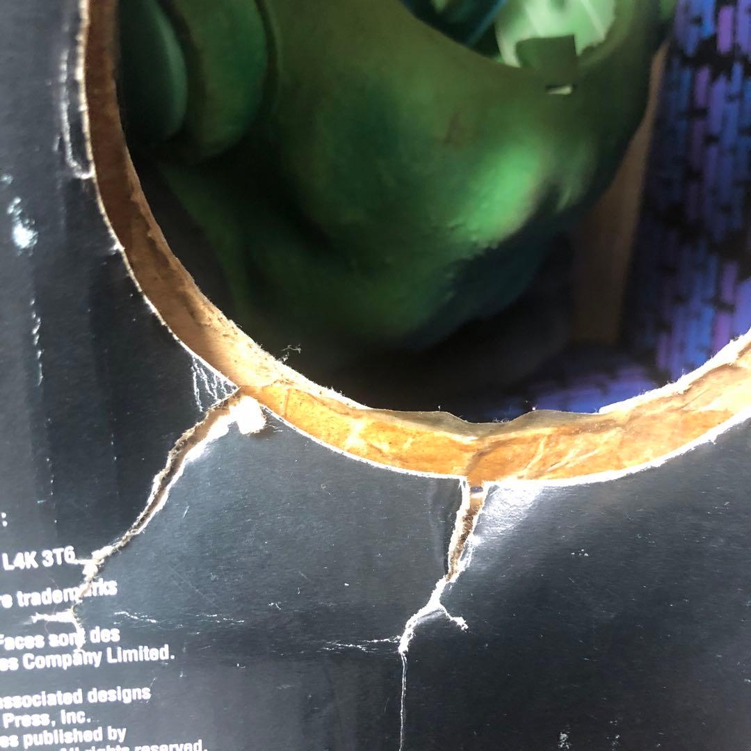 SF・ファンタジー・ホラー bump Giant AFFREUSES FACES