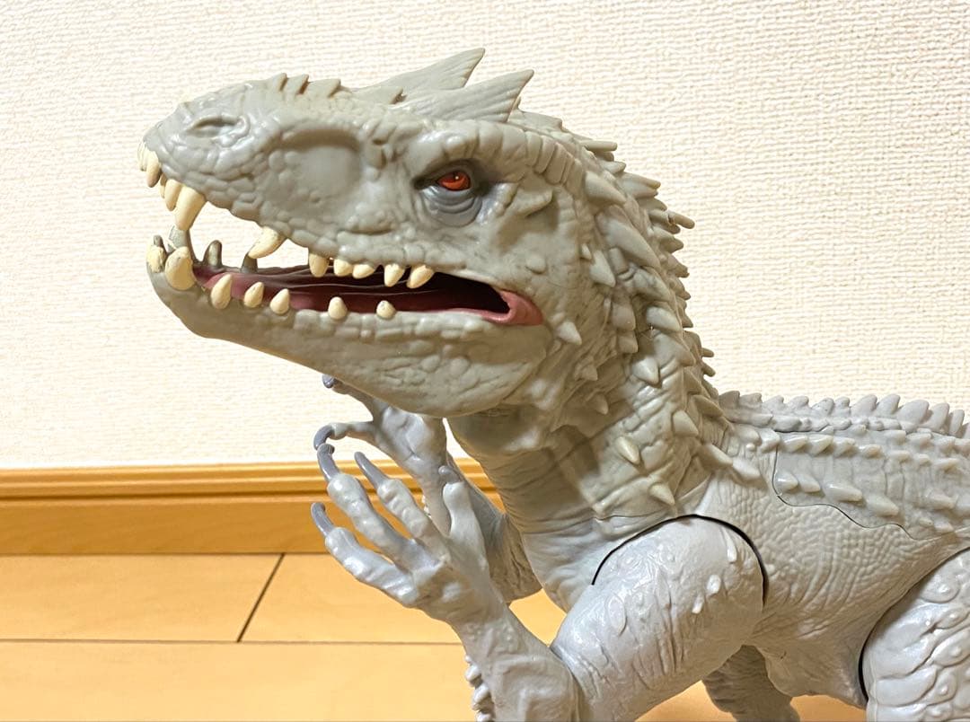 ジュラシックワールド ハズブロ インドミナスレックス - メルカリ