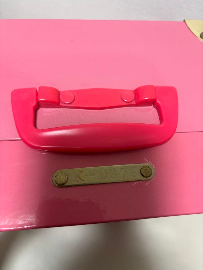 希少 非売品❤︎ シリアルナンバー有り BOX付き 未開封キティちゃん1997年