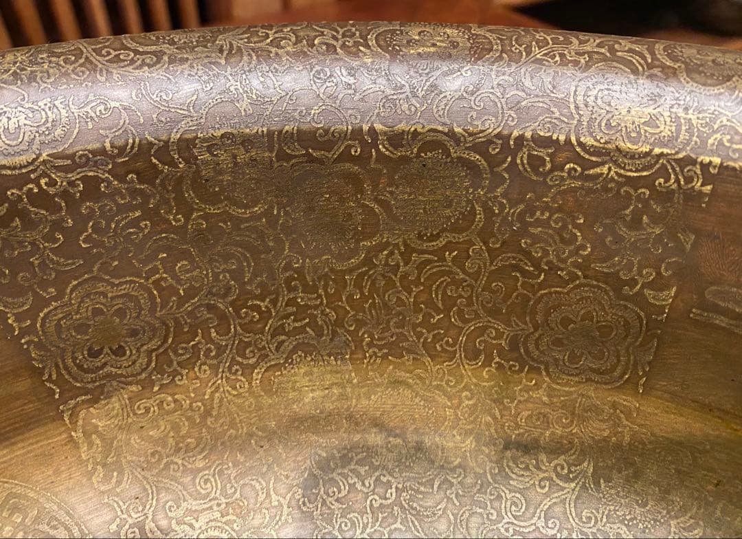 中国 清代 黄青銅 装飾洗面器 鑑賞スタンド付 ・ヴィンテージ レア