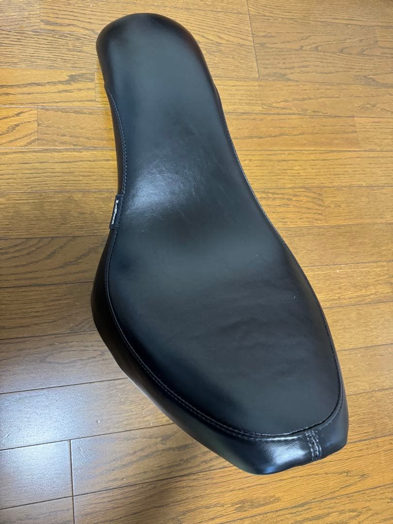ラペラシート　ビンゴさん専用 FXLRローライダーS、FLSBスポーツグライド用Le Pera（ラペラ） シート