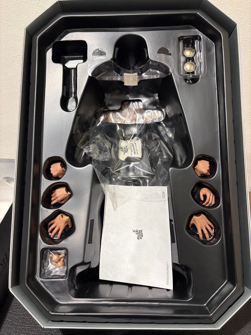 ホットトイズ　THOR THE DARK WORLD