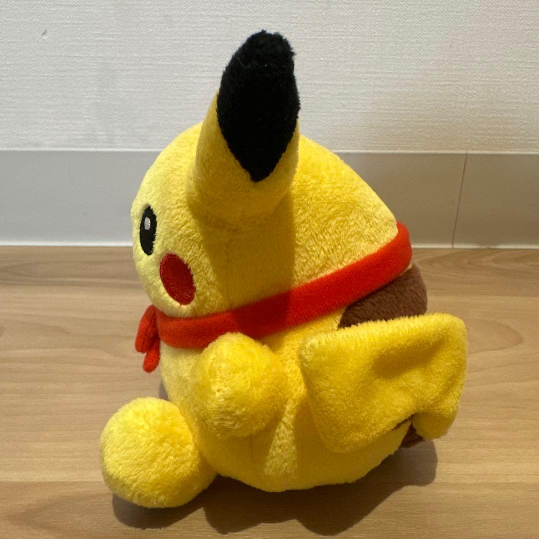 ピカチュウドール ポケモンセンター 10周年記念 ぬいぐるみ