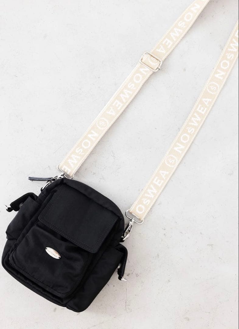 NOśWEA スマホショルダーストラップ ホワイト/ベージュ