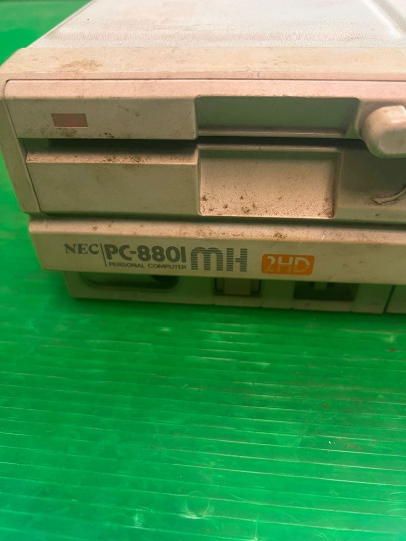 NEC PC-8801 MH デスクトップPC 使用感あり 通電確認のみ - メルカリ