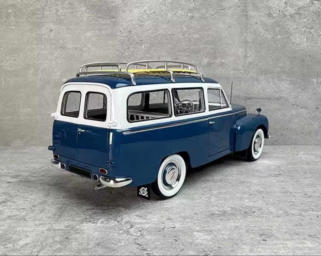 1/18ボルボ クラシックバン ダークブルー