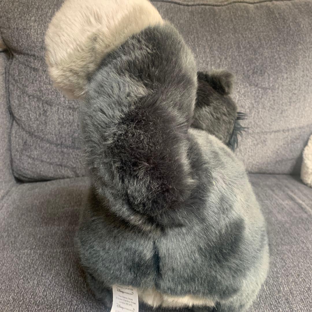 ルシファー　ぬいぐるみ　ディズニーストア　海外　猫　希少