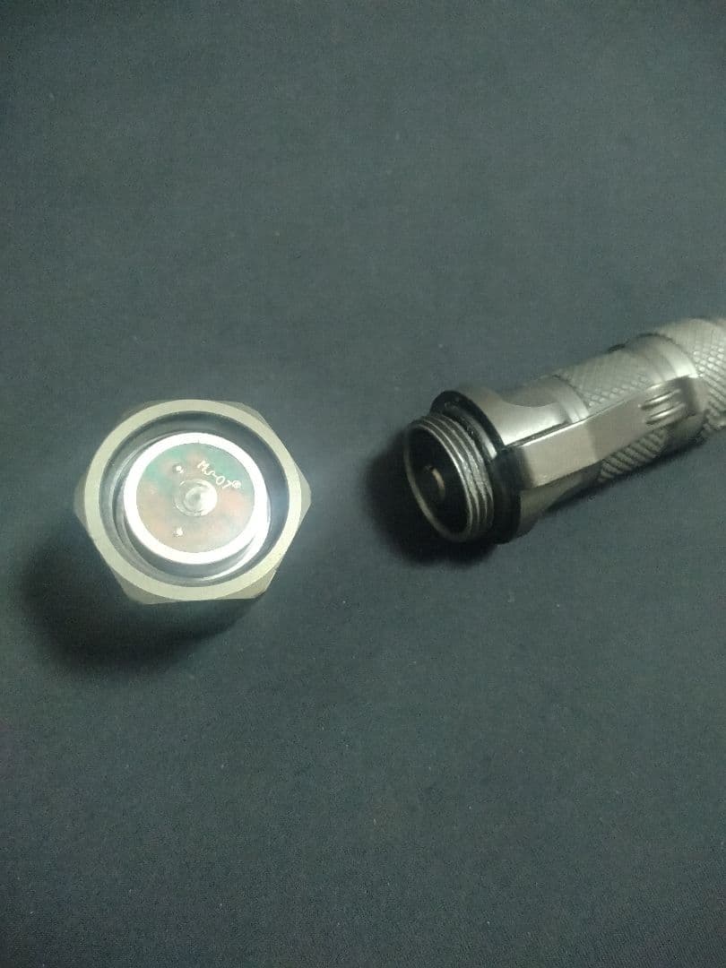 SUREFIRE E1e custom Mcgizomo カトキチ 壱式 ARC - メルカリ